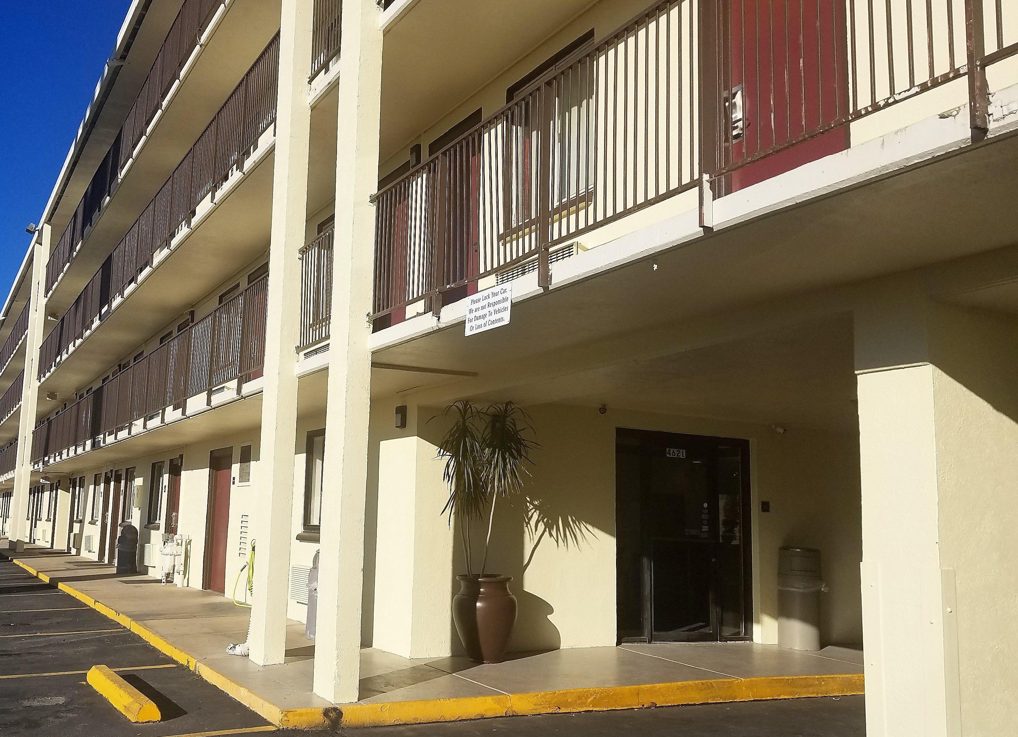 Red Roof Inn San Antonio Northeast - Rittiman Rd ภายนอก รูปภาพ